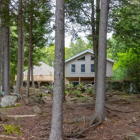 Beaver Cove Cabin